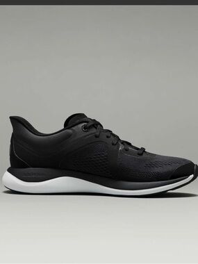 lululemon athletica Chargefeel Low Women’s Athletic Running Shoes